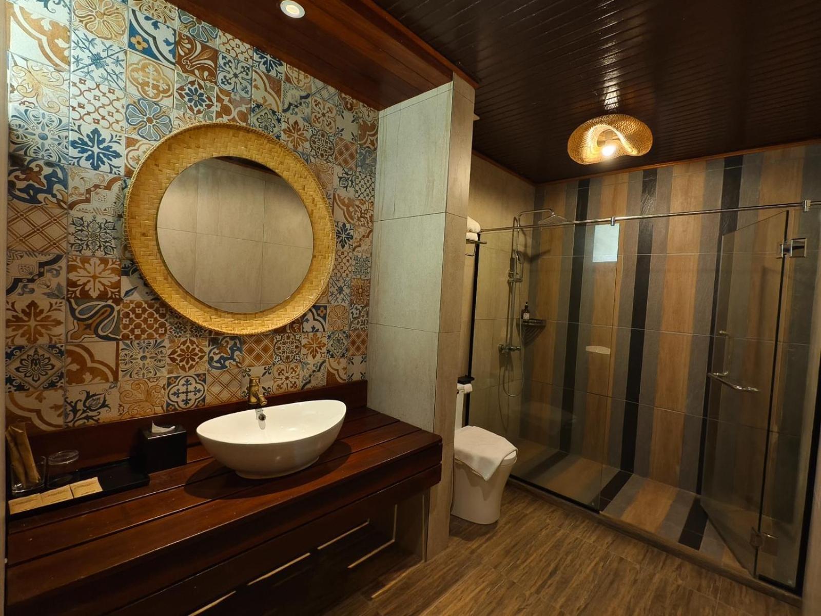 Borneo Beach & Mangrove Resort Tuaran Luaran gambar